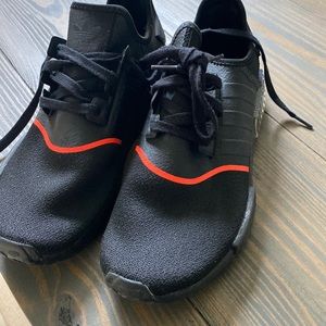 Mens size 10 black adidas Weltmarke MIT Den 3